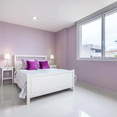 Sleeps 10 Pool Air Con 别墅 帕莱索海滩